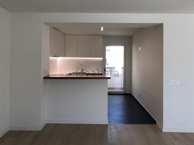 Apartamento alugar em Porto, Lordelo Do Ouro