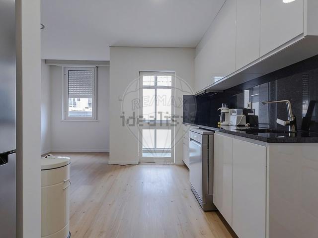 Apartamento venda em Porto, Lordelo Do Ouro