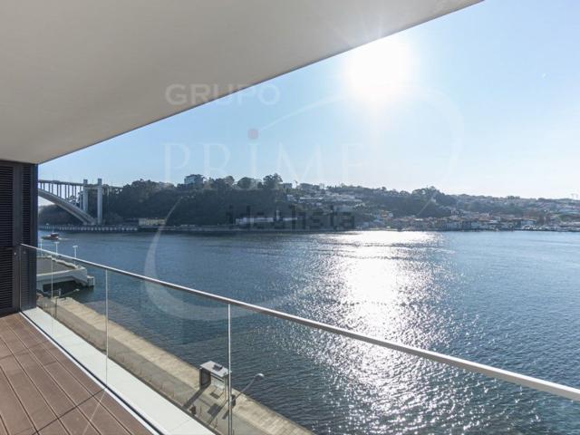 Apartamento alugar em Porto, Lordelo Do Ouro