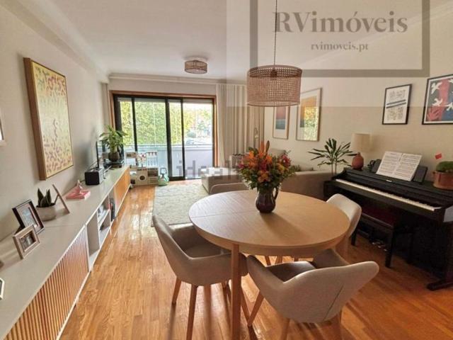 Apartamento venda em Porto, Lordelo Do Ouro