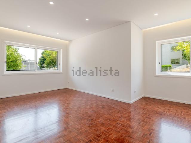 Apartamento alugar em Porto, Aldoar