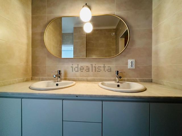 Apartamento alugar em Porto, Lordelo Do Ouro