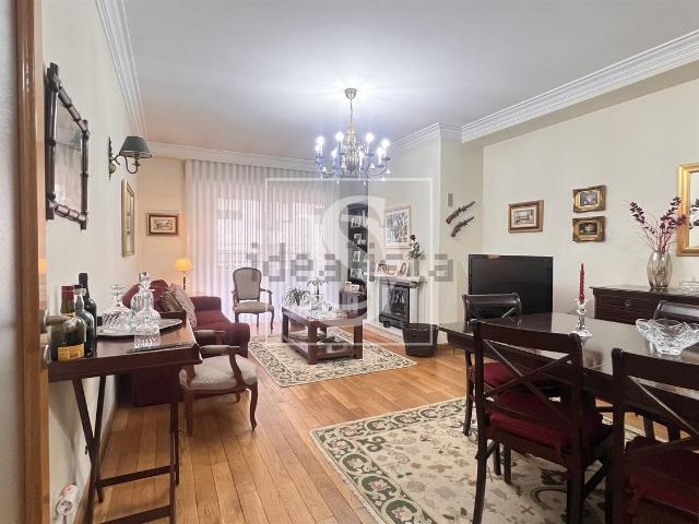 Apartamento venda em Porto, Lordelo Do Ouro