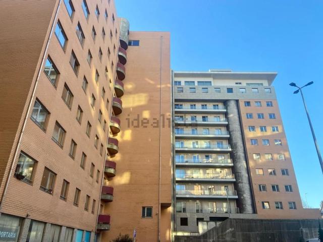 Apartamento alugar em Porto, Lordelo Do Ouro