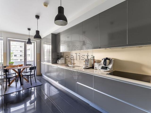 Apartamento venda em Porto, Lordelo Do Ouro