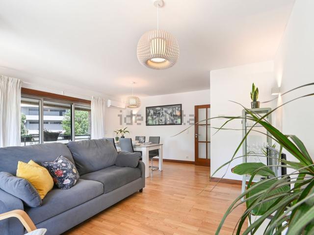 Apartamento alugar em Porto, Lordelo Do Ouro