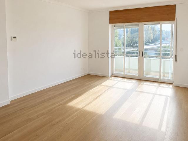 Apartamento alugar em Lordelo do Ouro e Massarelos, Porto