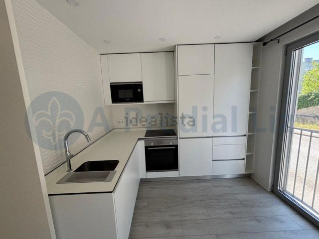 Apartamento alugar em Porto, Lordelo Do Ouro