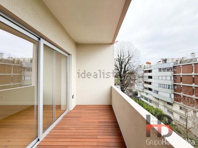 Apartamento venda em Porto, Lordelo Do Ouro