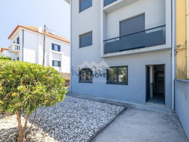Apartamento alugar em Porto, Lordelo Do Ouro