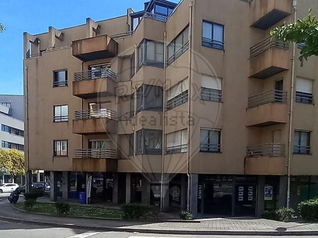 Apartamento venda em Porto, Lordelo Do Ouro