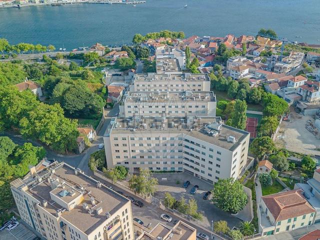 Apartamento venda em Porto, Lordelo Do Ouro