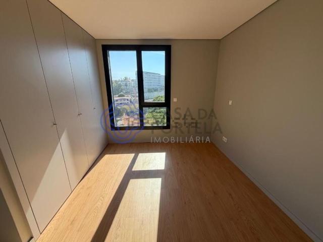 Apartamento alugar em Agramonte, Porto
