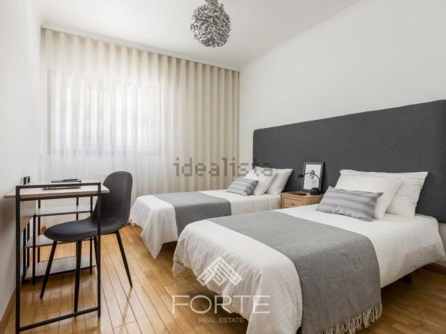 Apartamento venda em Porto, Lordelo Do Ouro