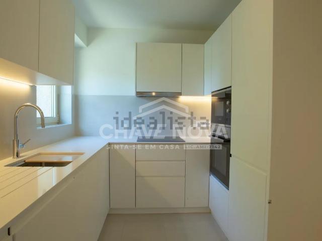 Apartamento venda em Porto, Lordelo Do Ouro