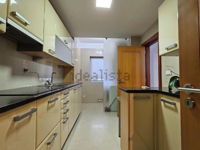 Apartamento alugar em Porto, Lordelo Do Ouro