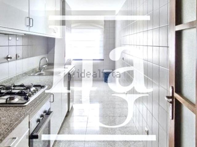 Apartamento alugar em Porto, Lordelo Do Ouro