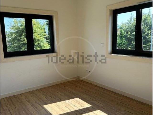 Apartamento alugar em Porto, Lordelo Do Ouro