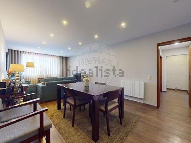 Apartamento venda em Porto, Lordelo Do Ouro
