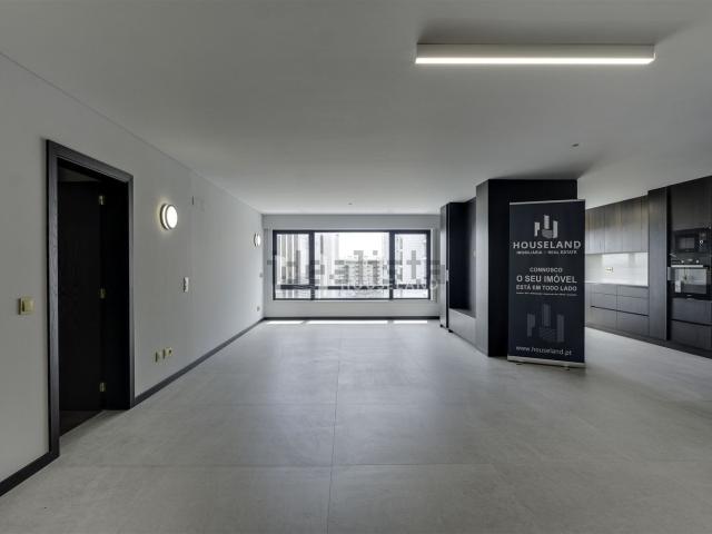 Apartamento venda em Porto, Lordelo Do Ouro