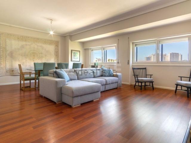 Apartamento venda em Porto, Lordelo Do Ouro