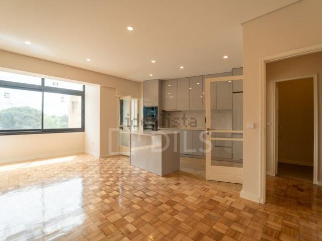 Apartamento alugar em Porto, Lordelo Do Ouro