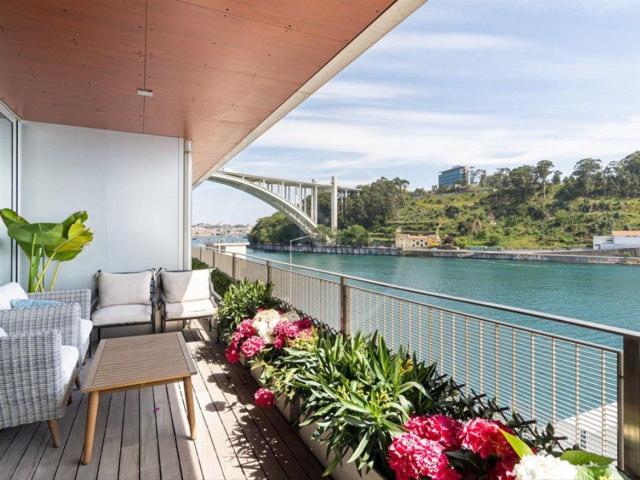 Apartamento venda em Porto, Lordelo Do Ouro