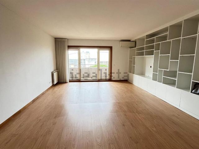 Apartamento venda em Bessa, Porto