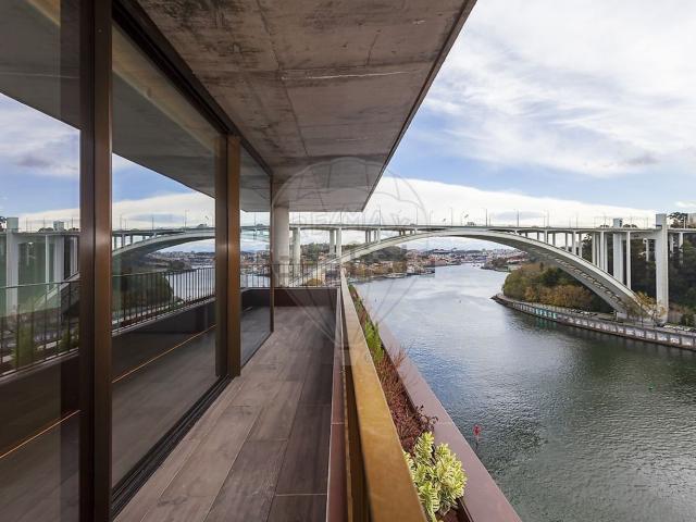 Apartamento venda em Porto, Lordelo Do Ouro