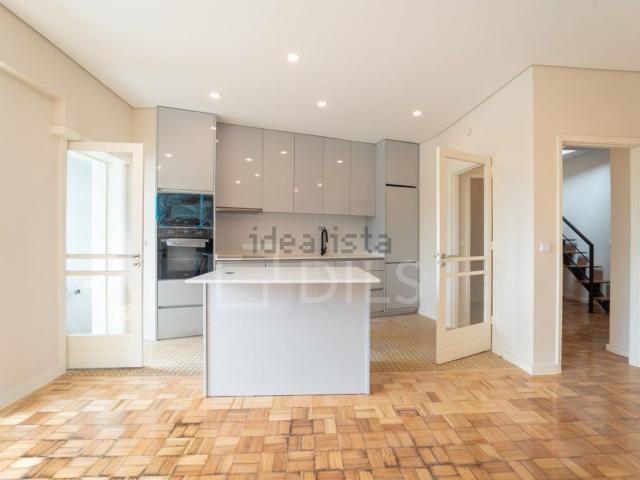 Apartamento venda em Porto, Lordelo Do Ouro