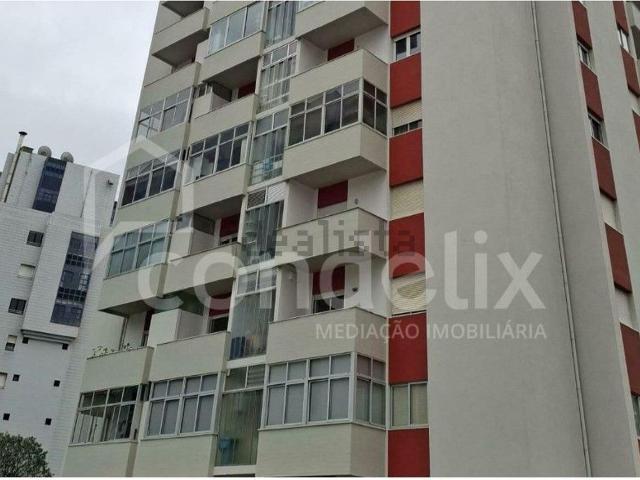 Apartamento alugar em Porto, Lordelo Do Ouro