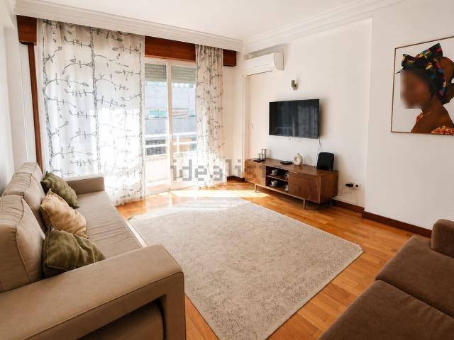 Apartamento alugar em Porto, Lordelo Do Ouro
