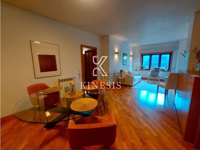 Apartamento alugar em Porto, Lordelo Do Ouro