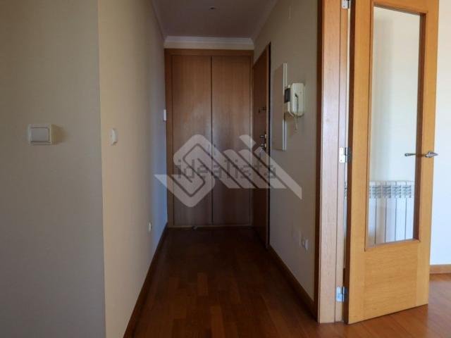 Apartamento alugar em Porto, Lordelo Do Ouro