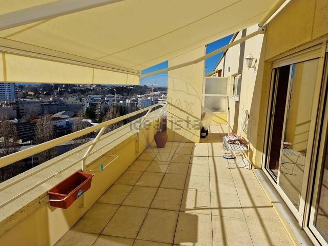 Apartamento alugar em Porto, Lordelo Do Ouro