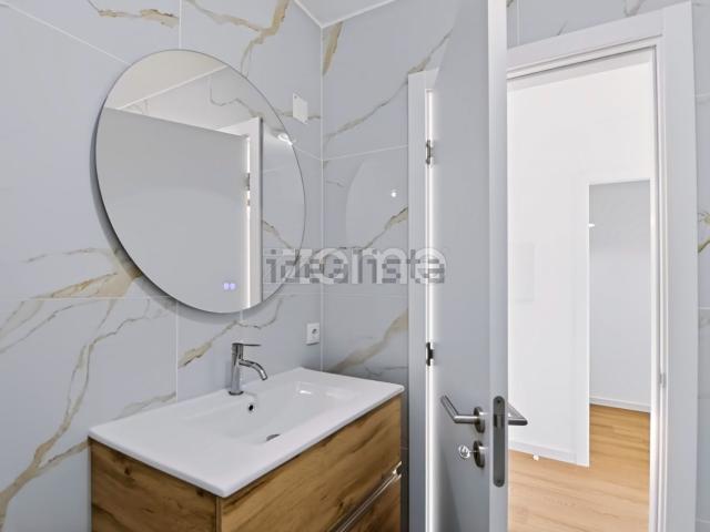 Apartamento venda em Porto, Lordelo Do Ouro