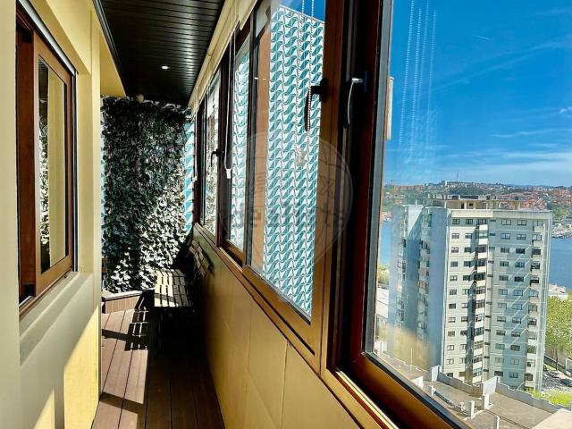 Apartamento alugar em Pasteleira, Porto