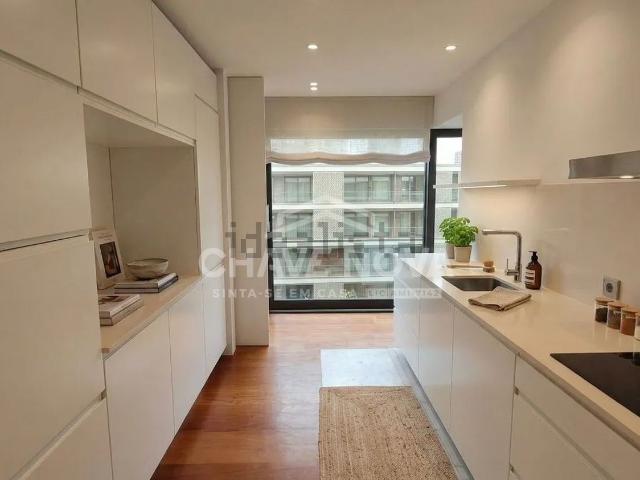 Apartamento venda em Porto, Lordelo Do Ouro