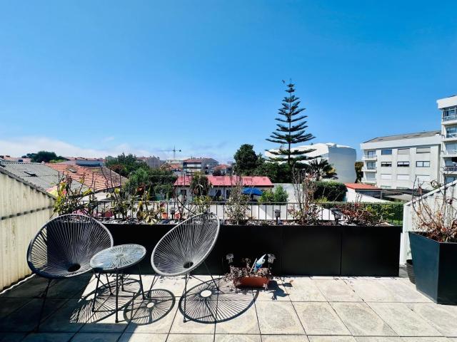 Apartamento alugar em Porto, Lordelo Do Ouro