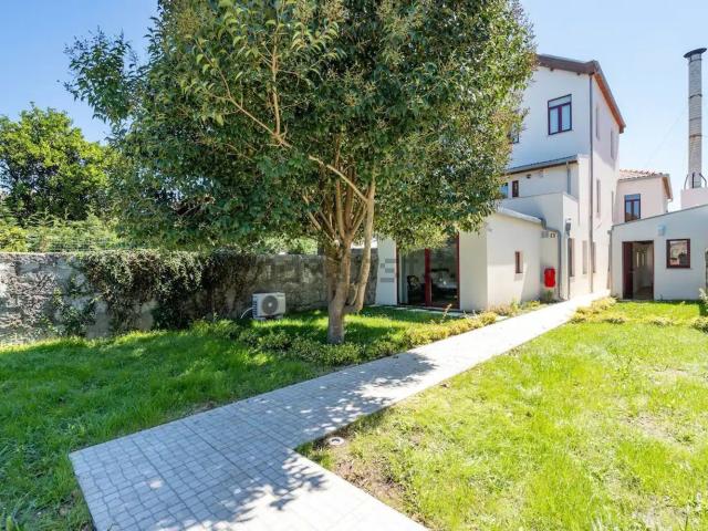 Apartamento alugar em Porto, Lordelo Do Ouro