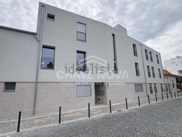 Apartamento alugar em Porto, Lordelo Do Ouro