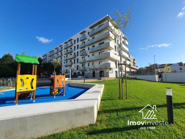 Apartamento alugar em Porto, Lordelo Do Ouro