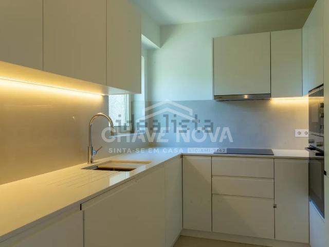 Apartamento venda em Porto, Lordelo Do Ouro