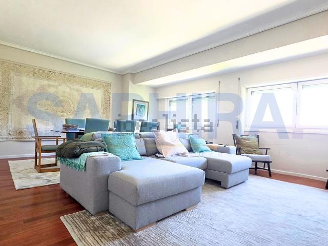 Apartamento venda em Porto, Lordelo Do Ouro