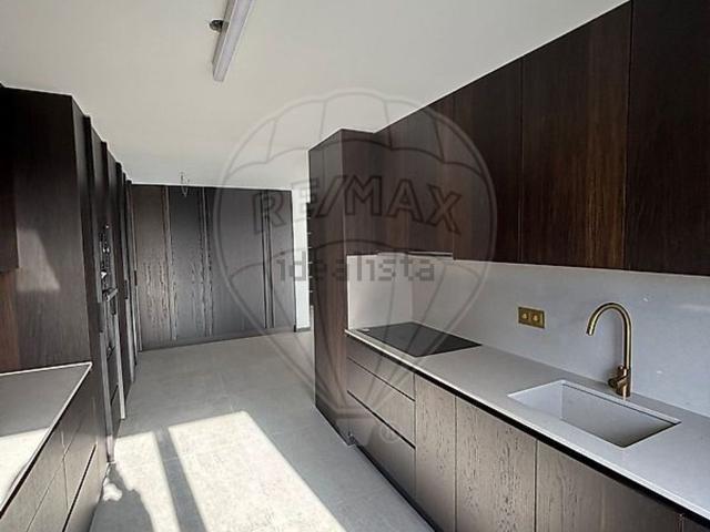 Apartamento venda em Porto, Lordelo Do Ouro