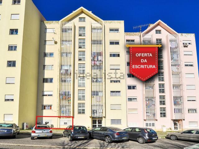 Apartamento venda em Loures