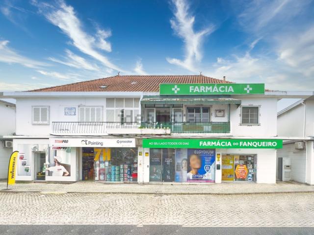 Apartamento venda em Sete Casas, Santiago Dos Velhos