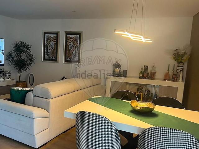 Apartamento venda em Santa Maria Da Feira, Aveiro
