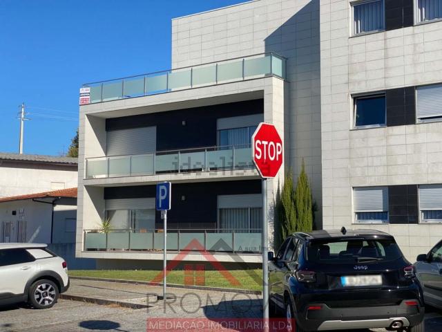 Apartamento alugar em Corrulho, Vila Nova de Famalicão