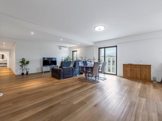 Apartamento venda em Santa Clara, Lisboa